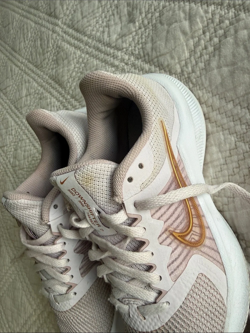 Nike Downshifter 11 Pink Blush Sneakers Mesh Lightweight for Road Running Sz 6.5 - Picture 11 of 14